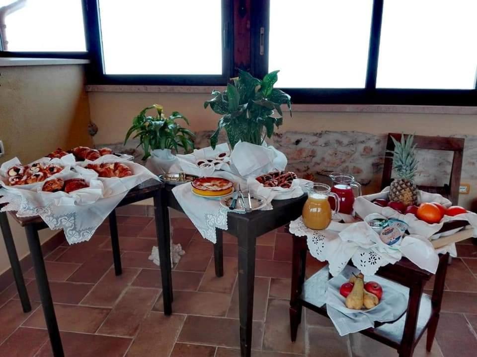 La Rupe Bed And Breakfast Norma Luaran gambar