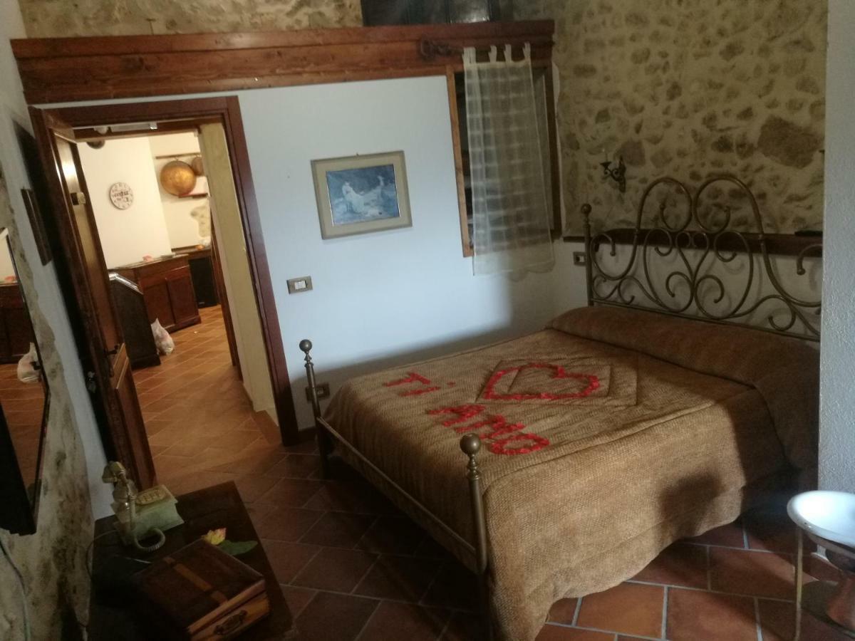 La Rupe Bed And Breakfast Norma Luaran gambar